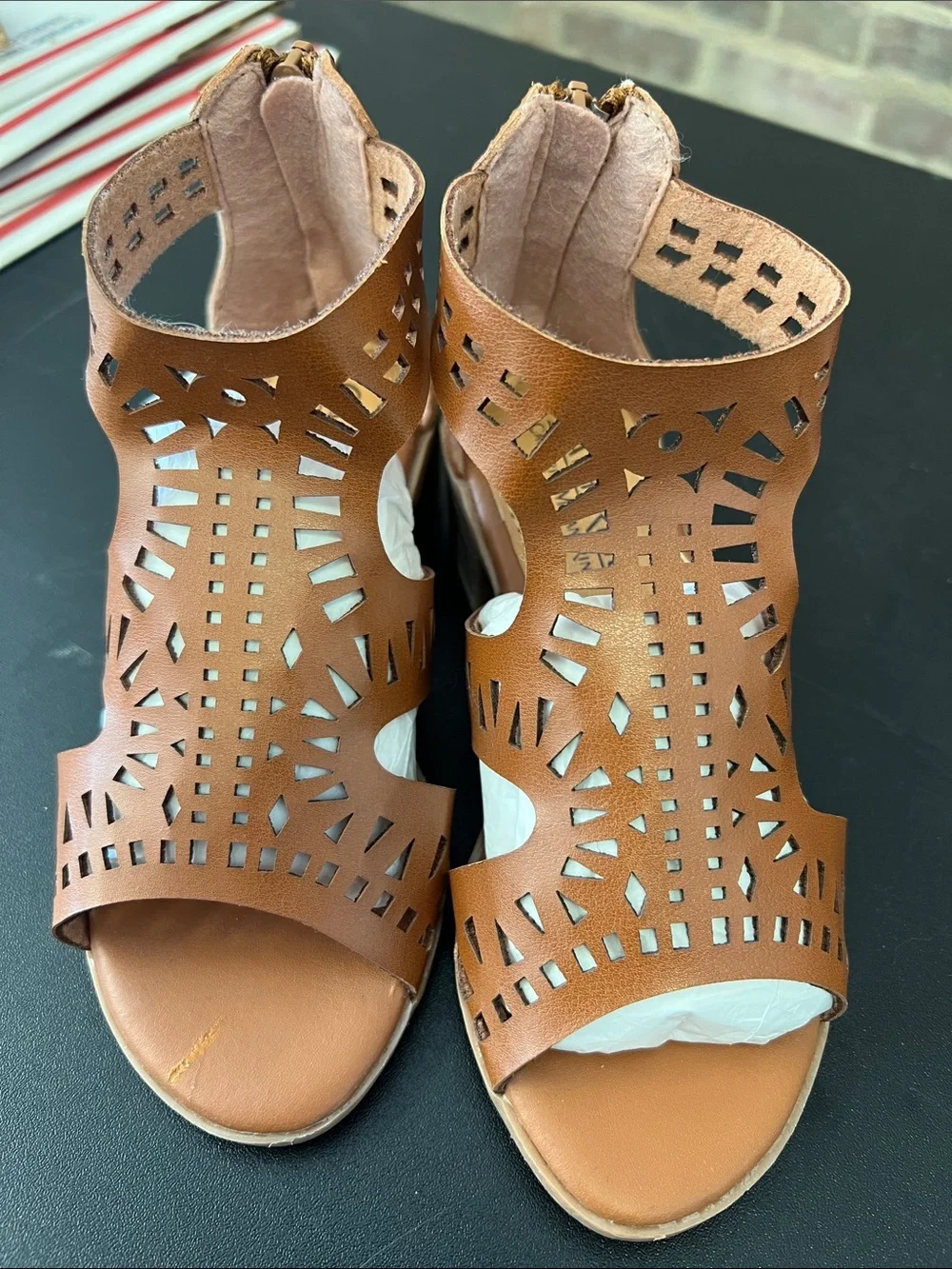 Catherine Malandrino Girls' Brown Laser-Cut Open-Toe Sandals